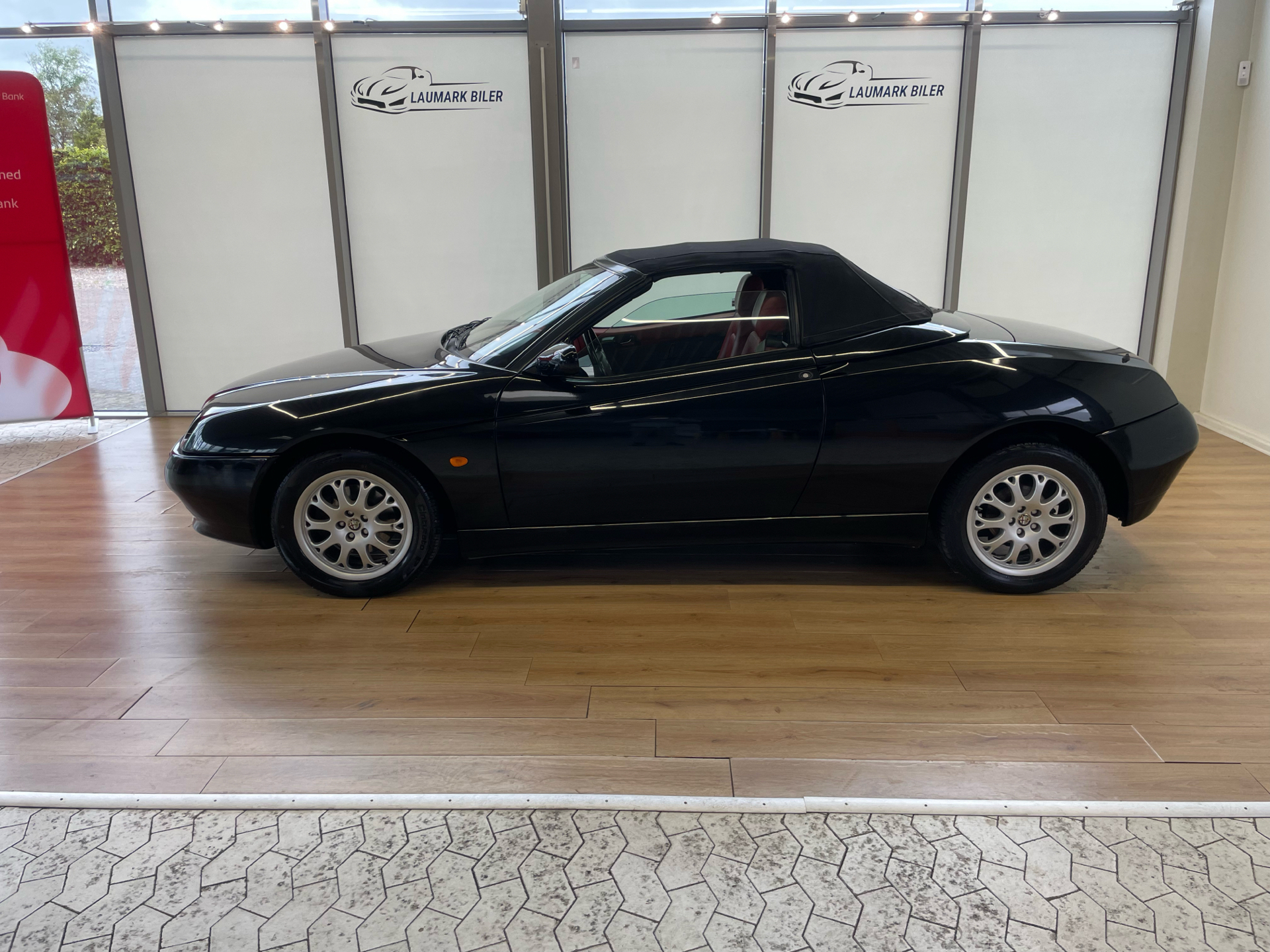 Alfa Romeo Spider 2,0 T.Spark 16V L 155HK Cabr.