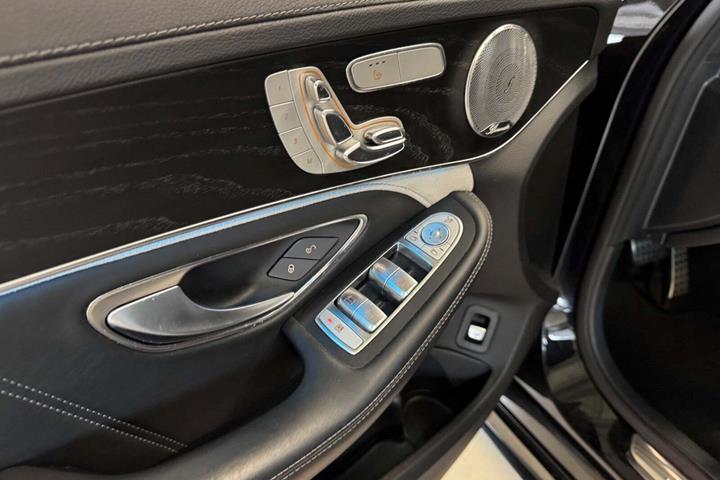 undefined Mercedes C63 fra 2016
