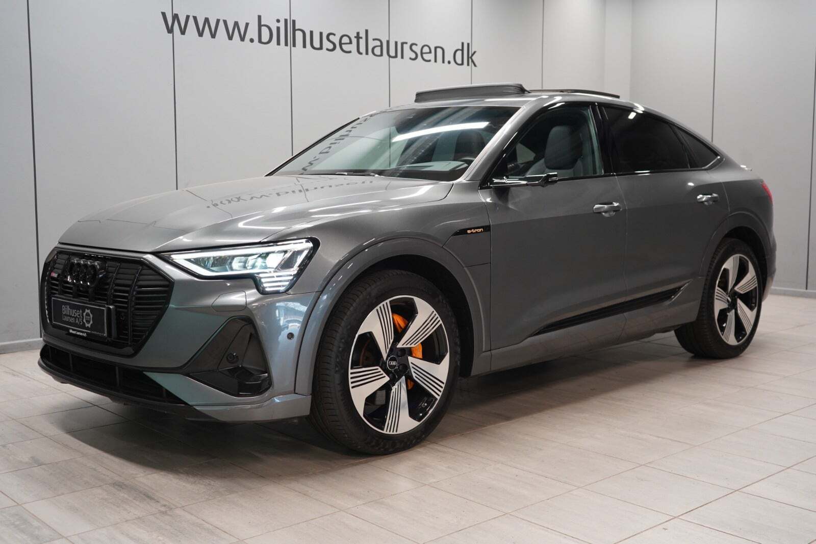 Audi e-tron 55 S-line Sportback quattro
