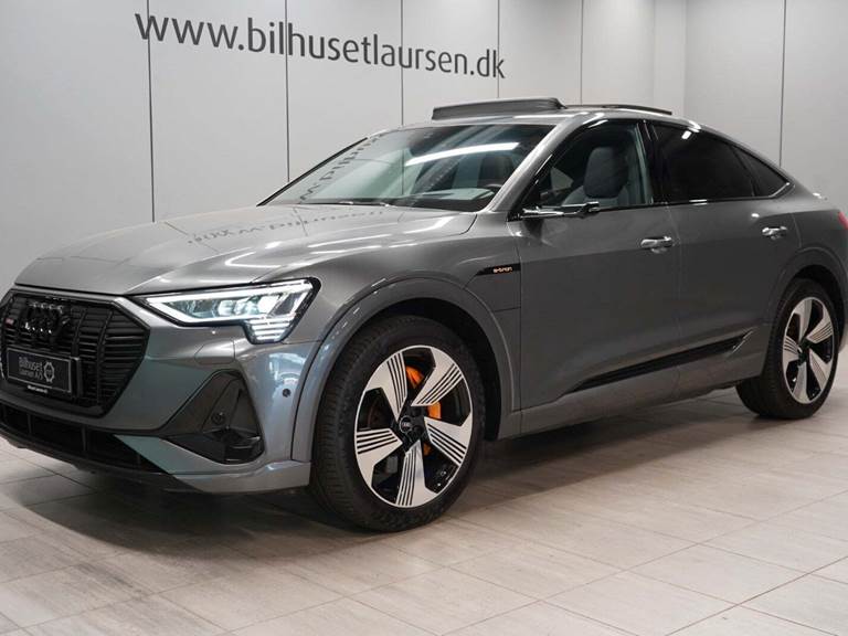 Audi e-tron 55 S-line Sportback quattro