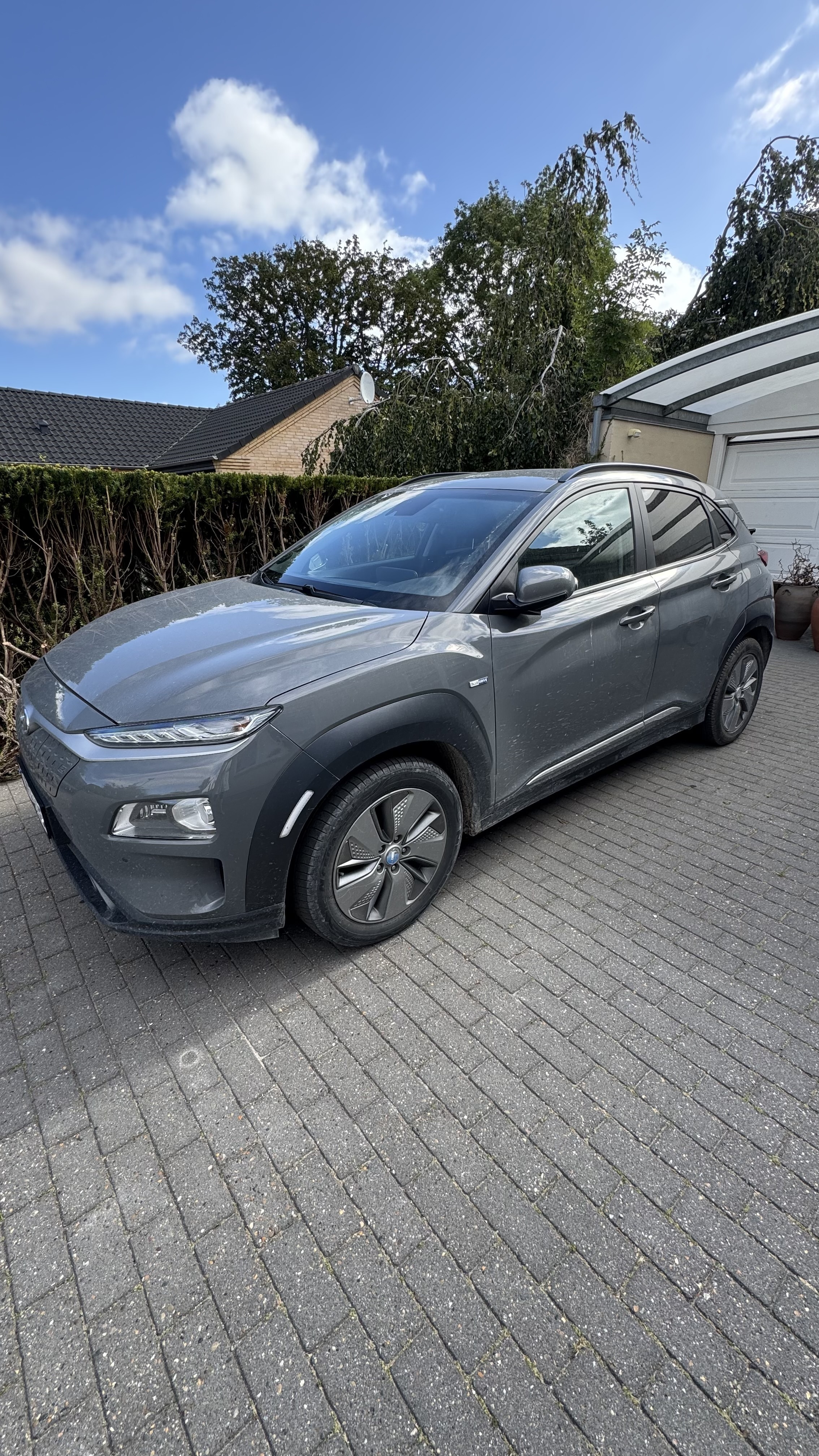 Hyundai Kona EV DCT