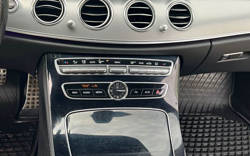 Mercedes E220 2,0 D stc. aut.