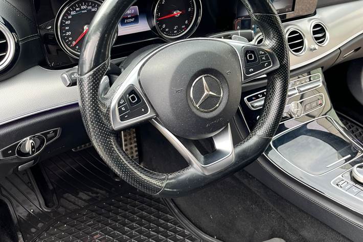 undefined Mercedes E220 fra 2017