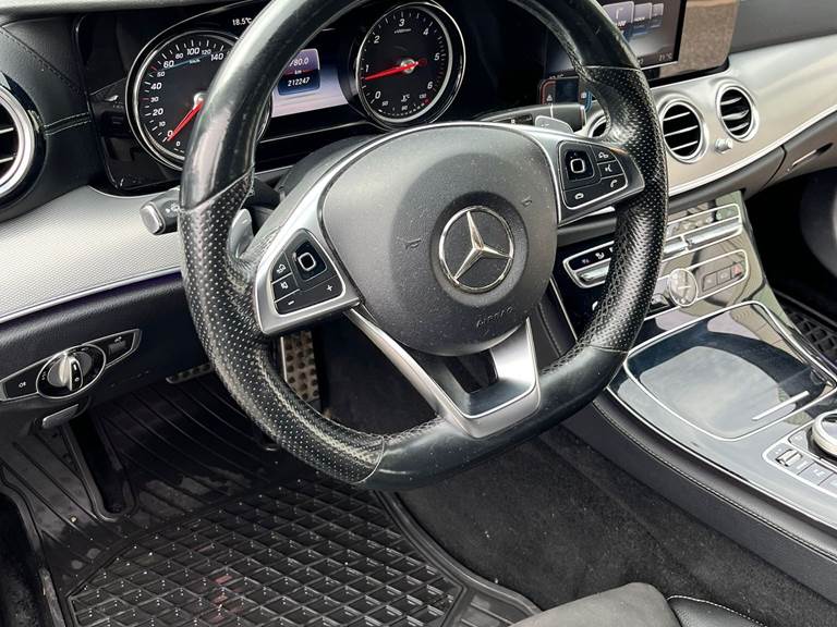 Mercedes E220 2,0 D stc. aut.