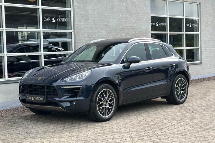 Blå Porsche Macan S fra 2018