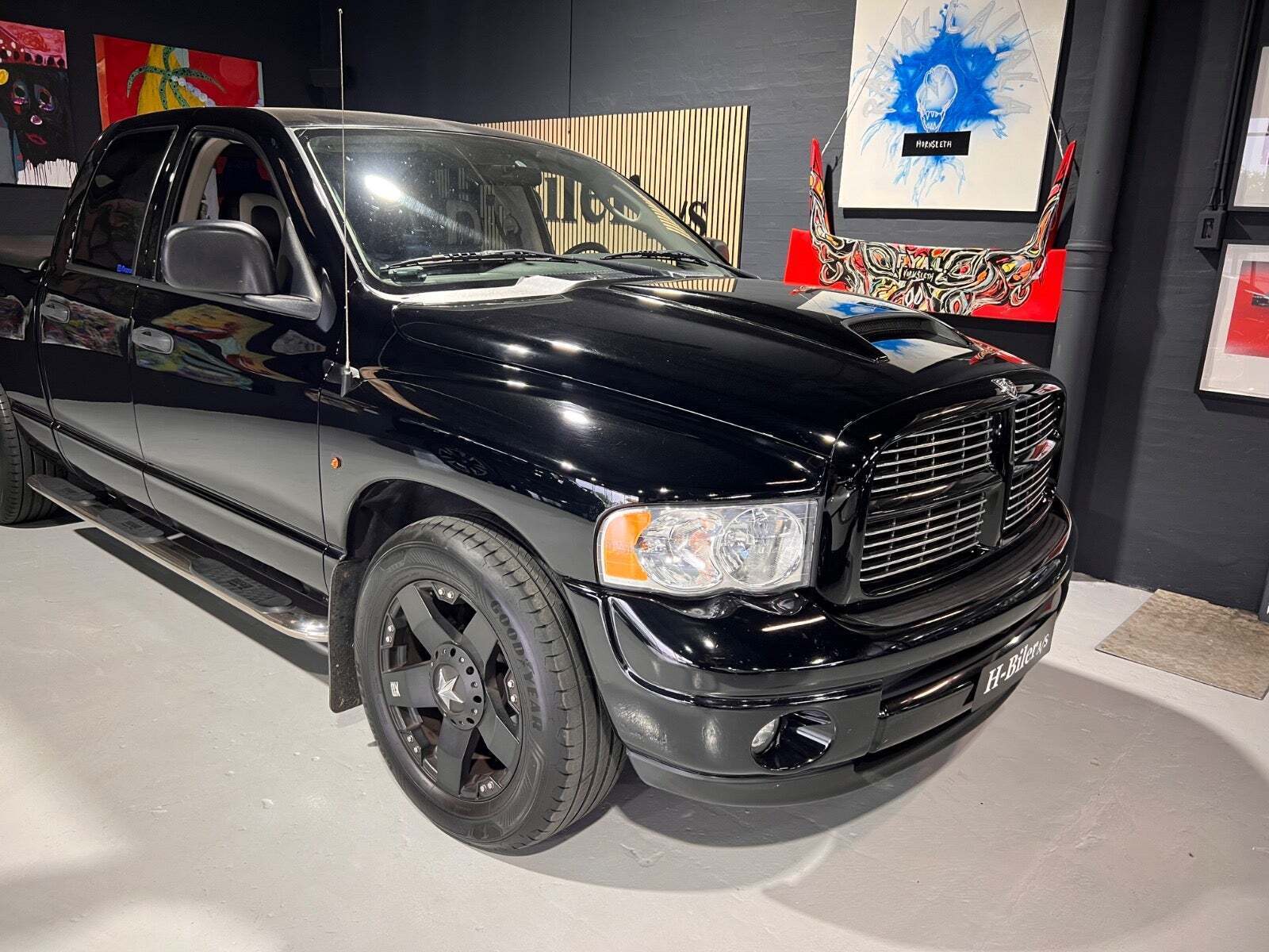 Dodge RAM 1500 5,7 V8 Hemi SLT Quad Cab aut.