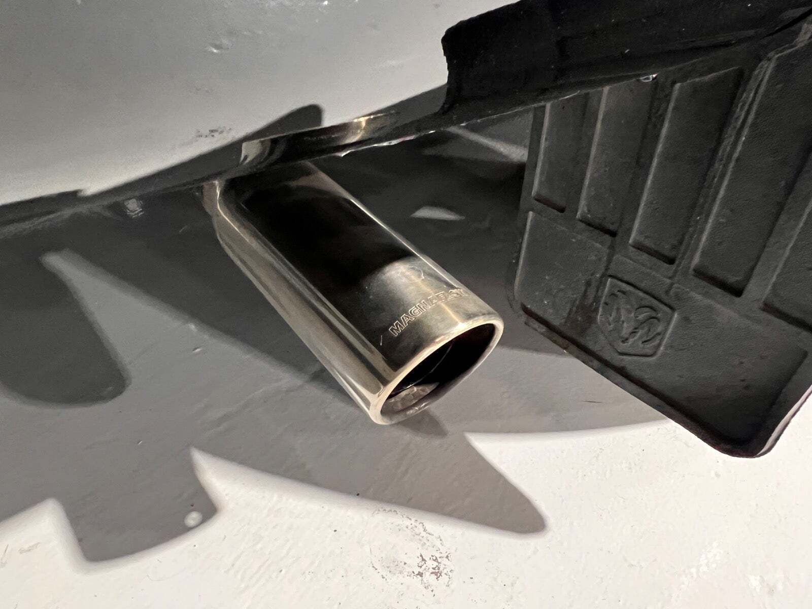 Dodge RAM 1500 5,7 V8 Hemi SLT Quad Cab aut.