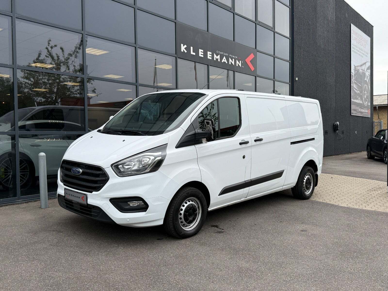 Ford Transit Custom 300L 2,0 TDCi 130 Trend