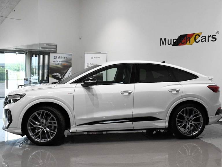 Audi Q4 e-tron 40 S-line Sportback