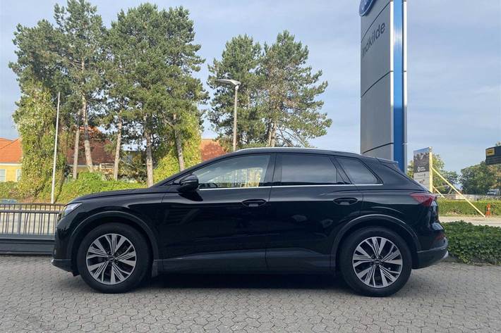 Sort Audi Q4 e-tron fra 2022