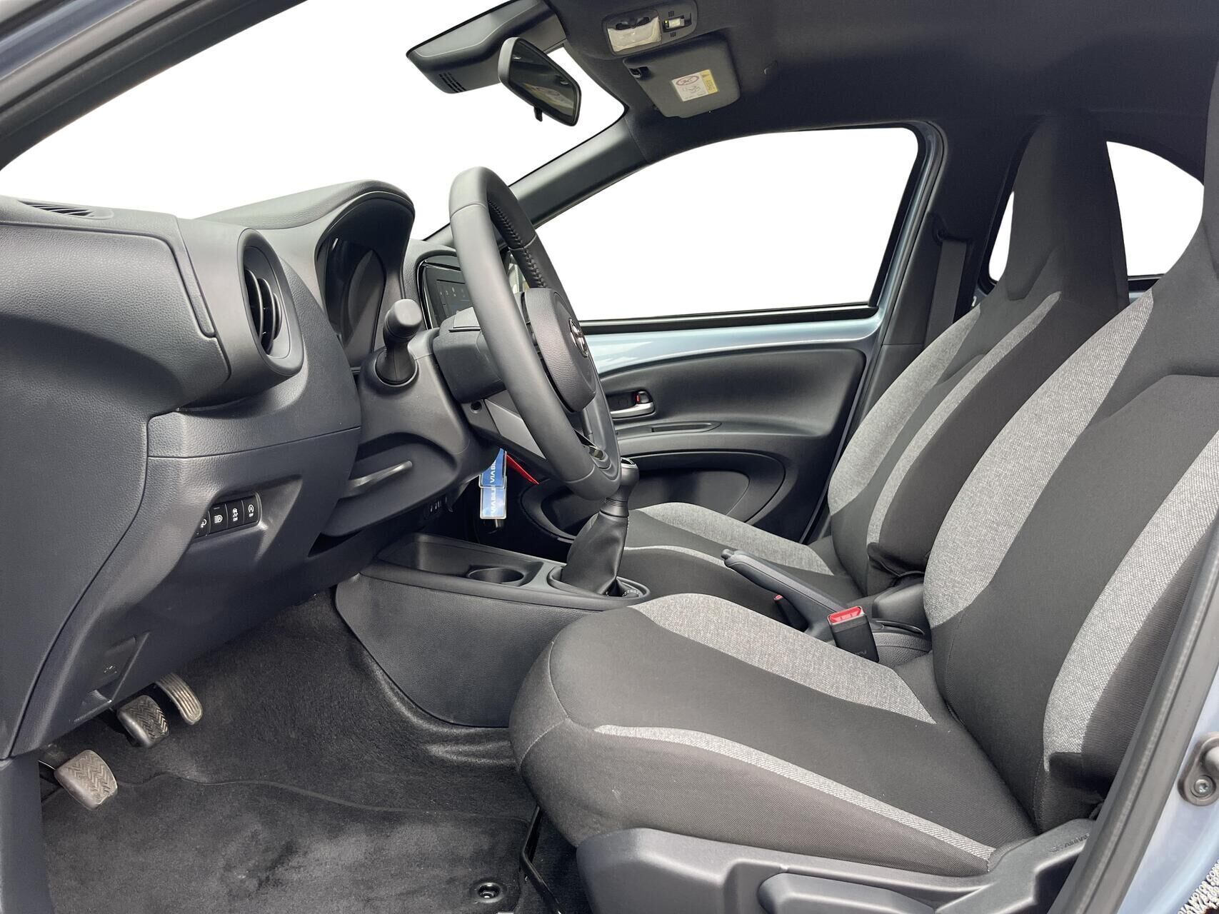 Toyota Aygo X 1,0 VVT-I Active 72HK 5d