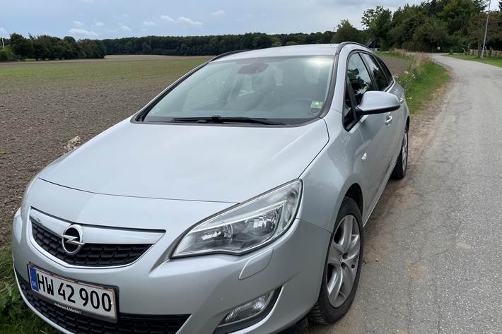 undefined Opel ASTRA ELG PT 130 Aut fra 2011
