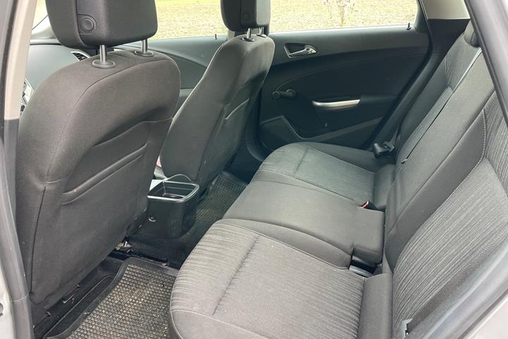 undefined Opel ASTRA ELG PT 130 Aut fra 2011