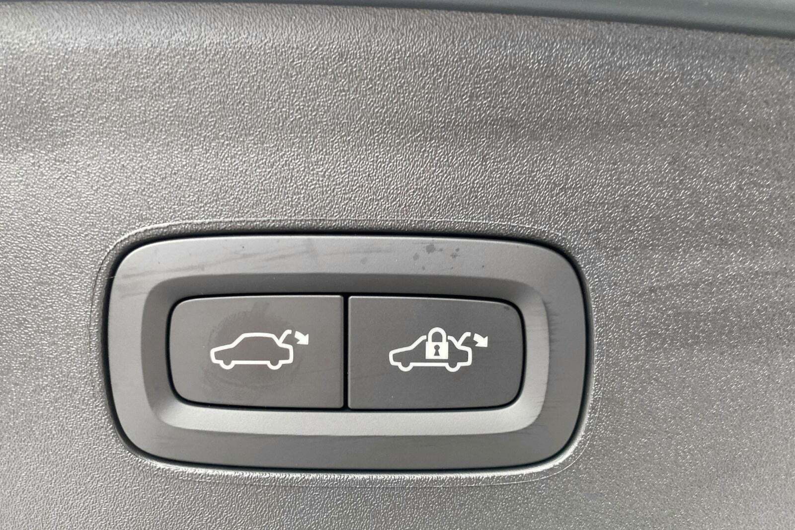 Grå Polestar 2 fra 2024