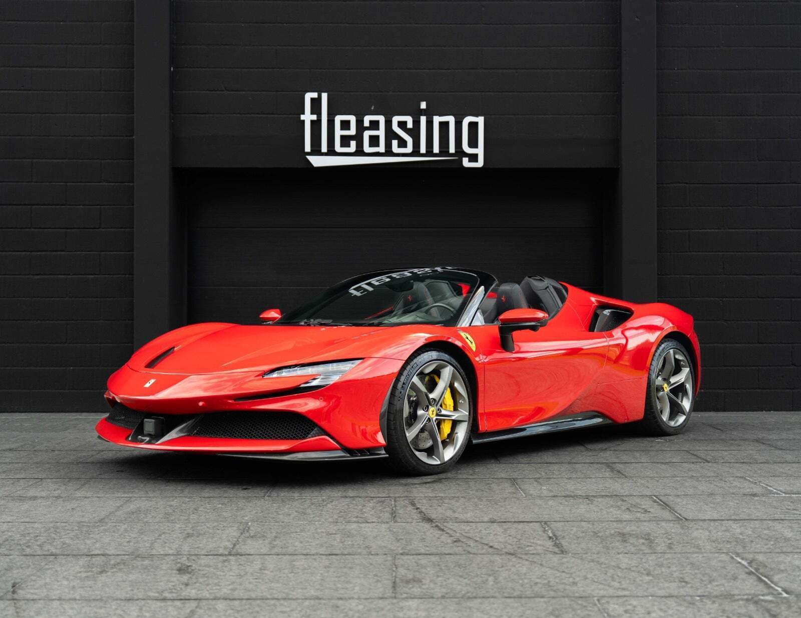 Ferrari SF90 Spider 4,0 DCT