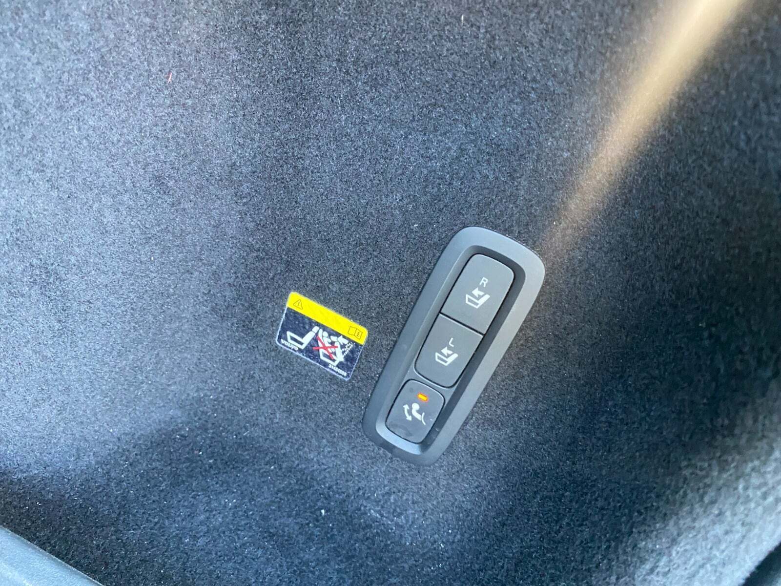 Hvid Volvo V60 fra 2019