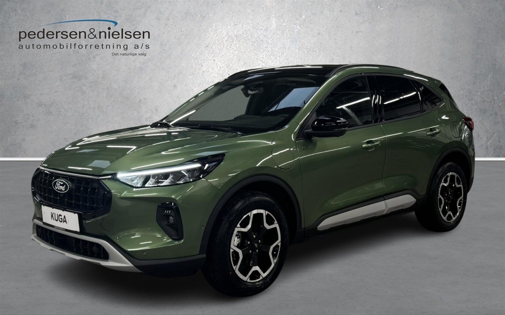 Ford Kuga 2,5 Plugin-hybrid Active X CVT 243HK 5d Aut.