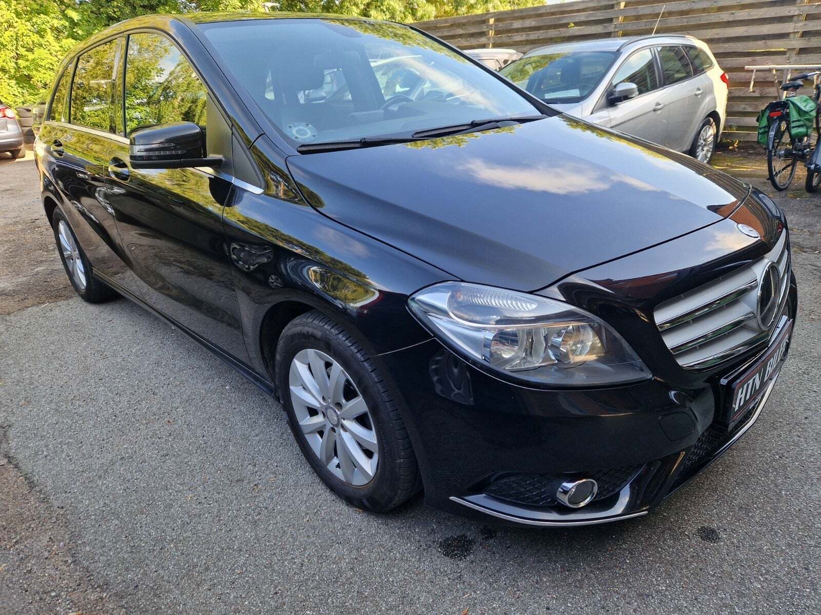 Mercedes B180