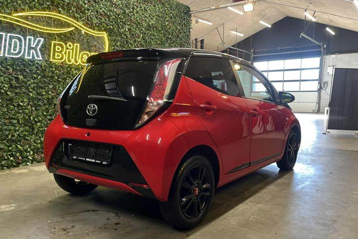 undefined Toyota Aygo fra 2015