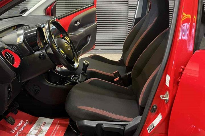 undefined Toyota Aygo fra 2015