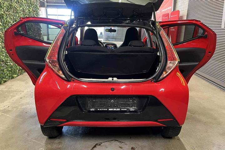 undefined Toyota Aygo fra 2015