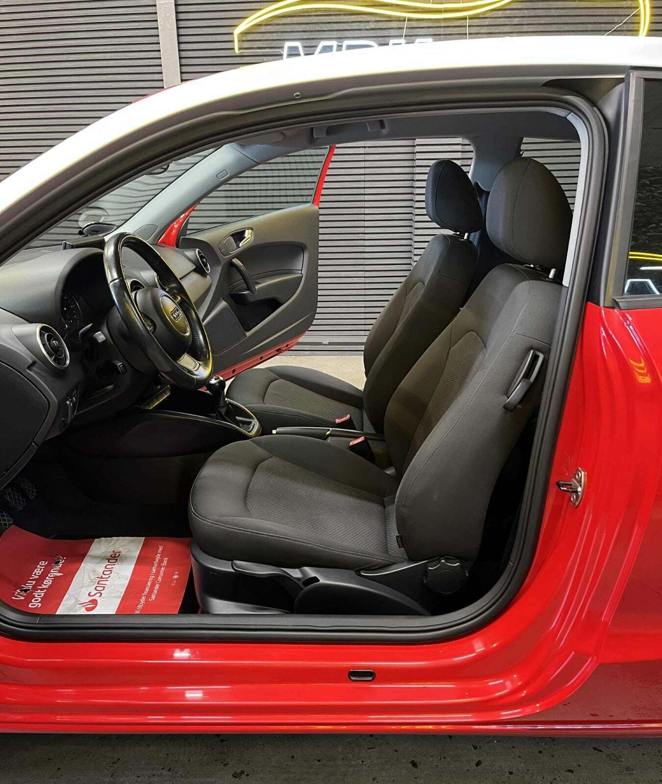 Audi A1 1,6 TDi 105 Attraction