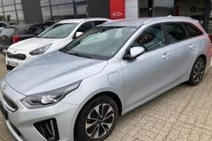 Sølv Kia Ceed fra 2020
