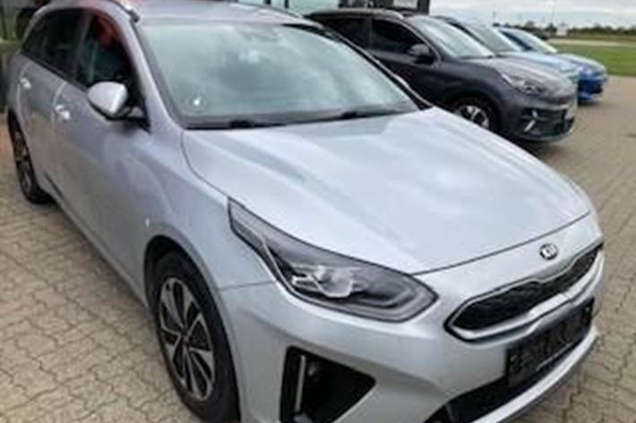 Sølv Kia Ceed fra 2020