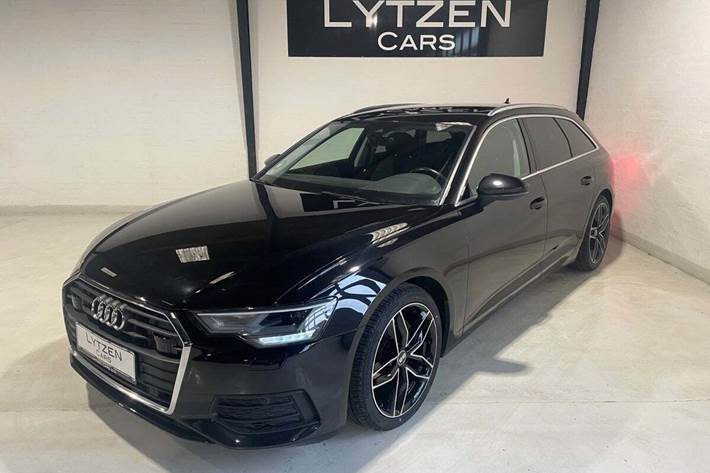 Sort Audi A6 fra 2019 set udefra