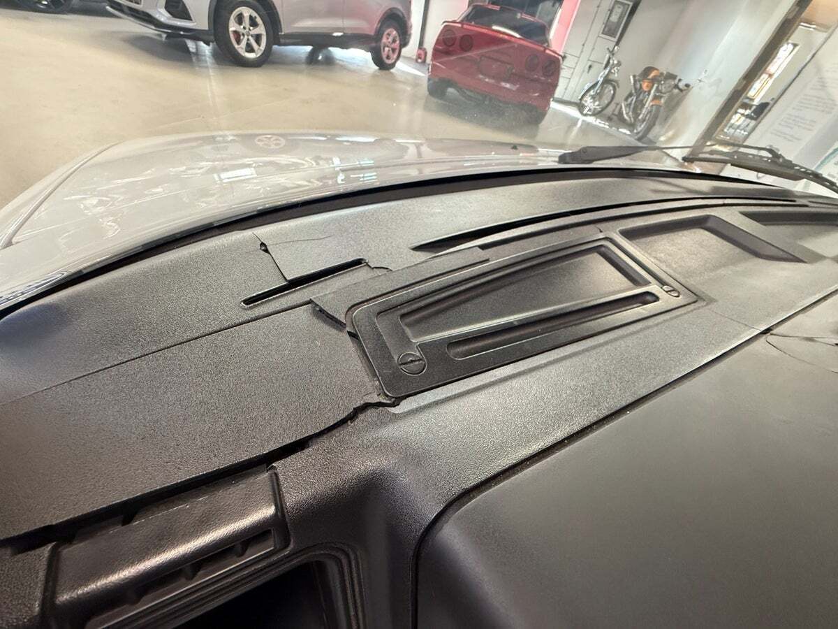 undefined Citroën AX fra 1989 set indefra