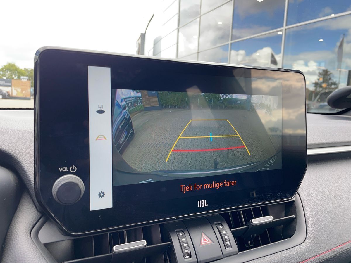 Sort Toyota RAV4 Plug-in fra 2023 set indefra