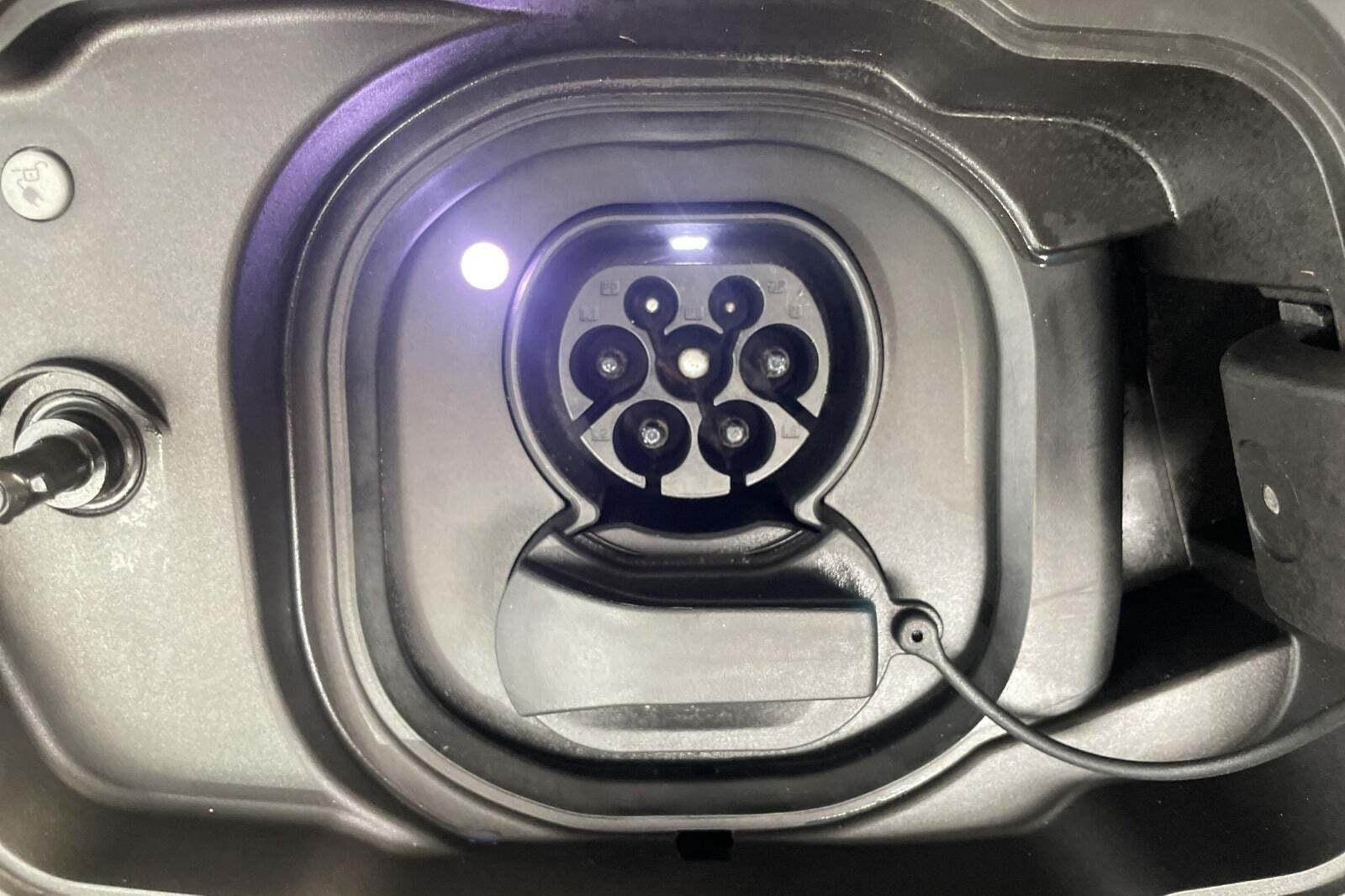 Sort BMW i5 fra 2024