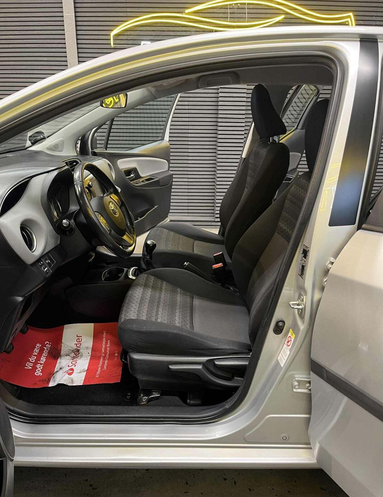 Toyota Yaris 1,0 VVT-i T2