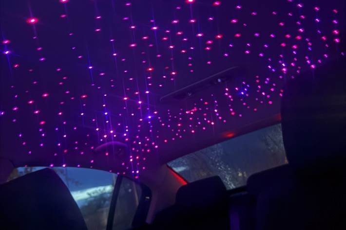 Sort VW Passat fra 2006