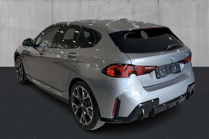 undefined BMW 120i fra 2025