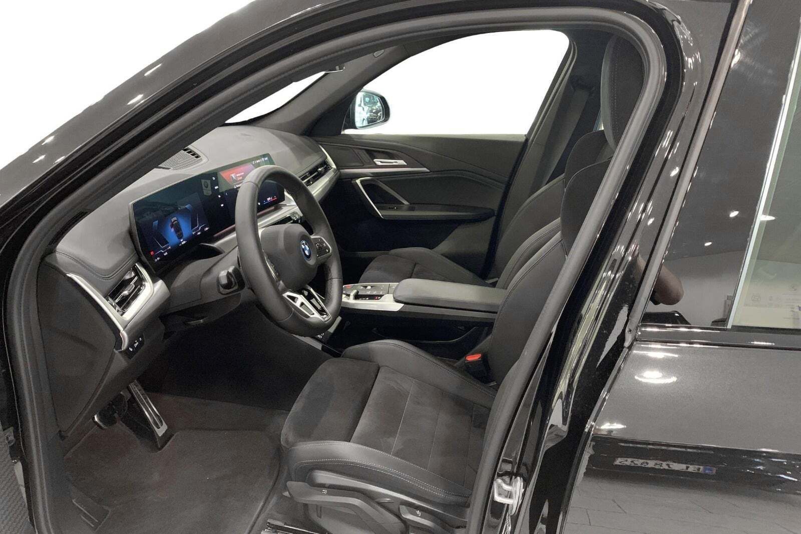 BMW iX1 eDrive20 M-Sport