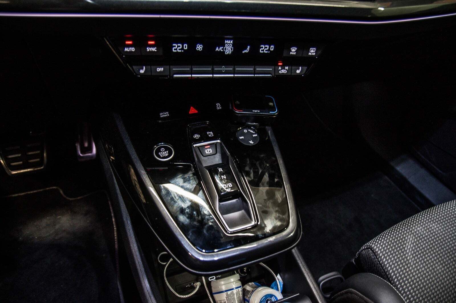 Hvid Audi Q4 e-tron fra 2022