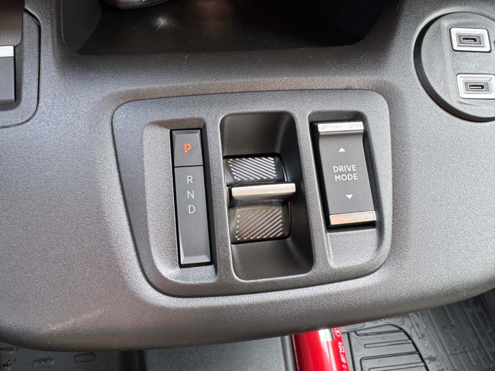 Hvid Toyota ProAce City fra 2025