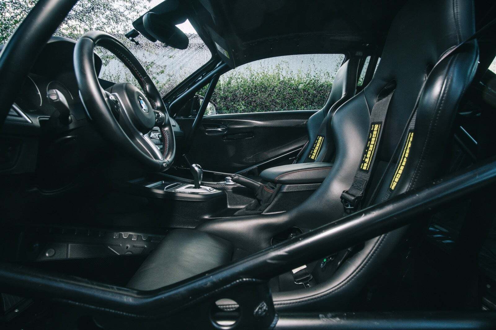 Sort BMW M2 fra 2018