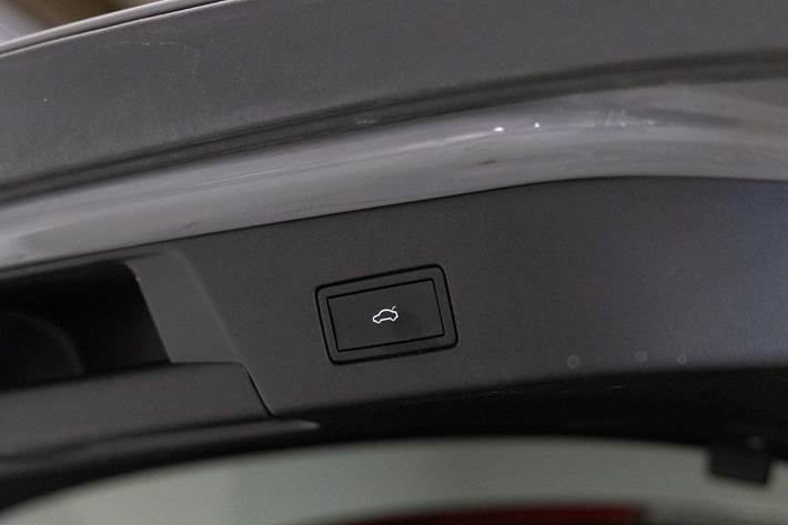 Grå VW ID.4 fra 2023