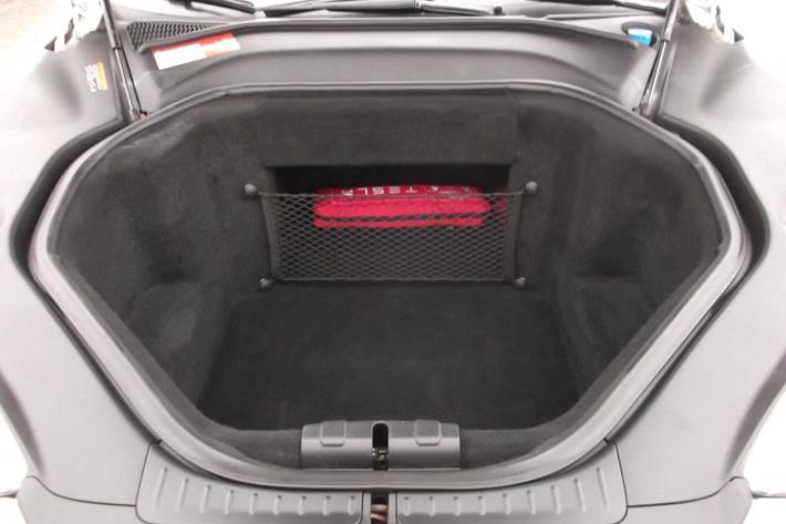 Hvid Tesla Model S fra 2015