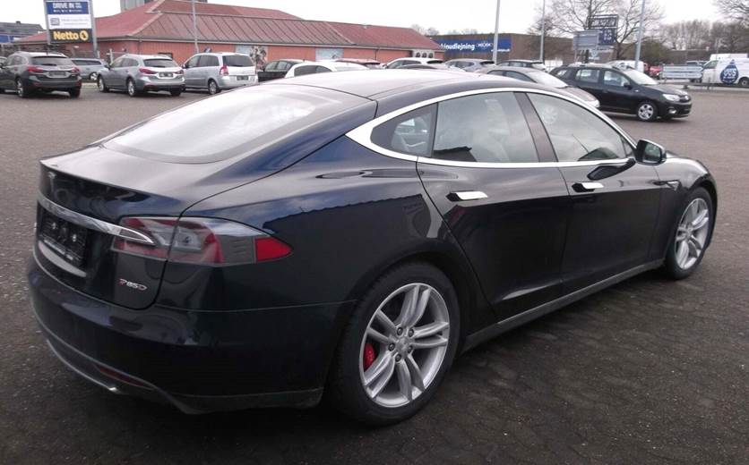 Tesla Model S