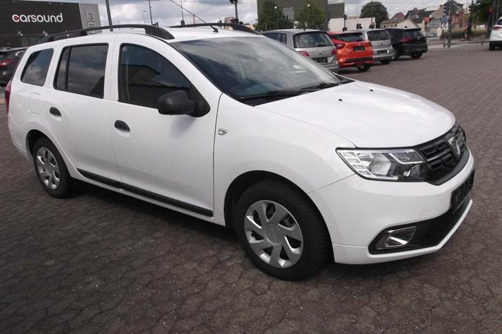 Hvid Dacia Logan fra 2018