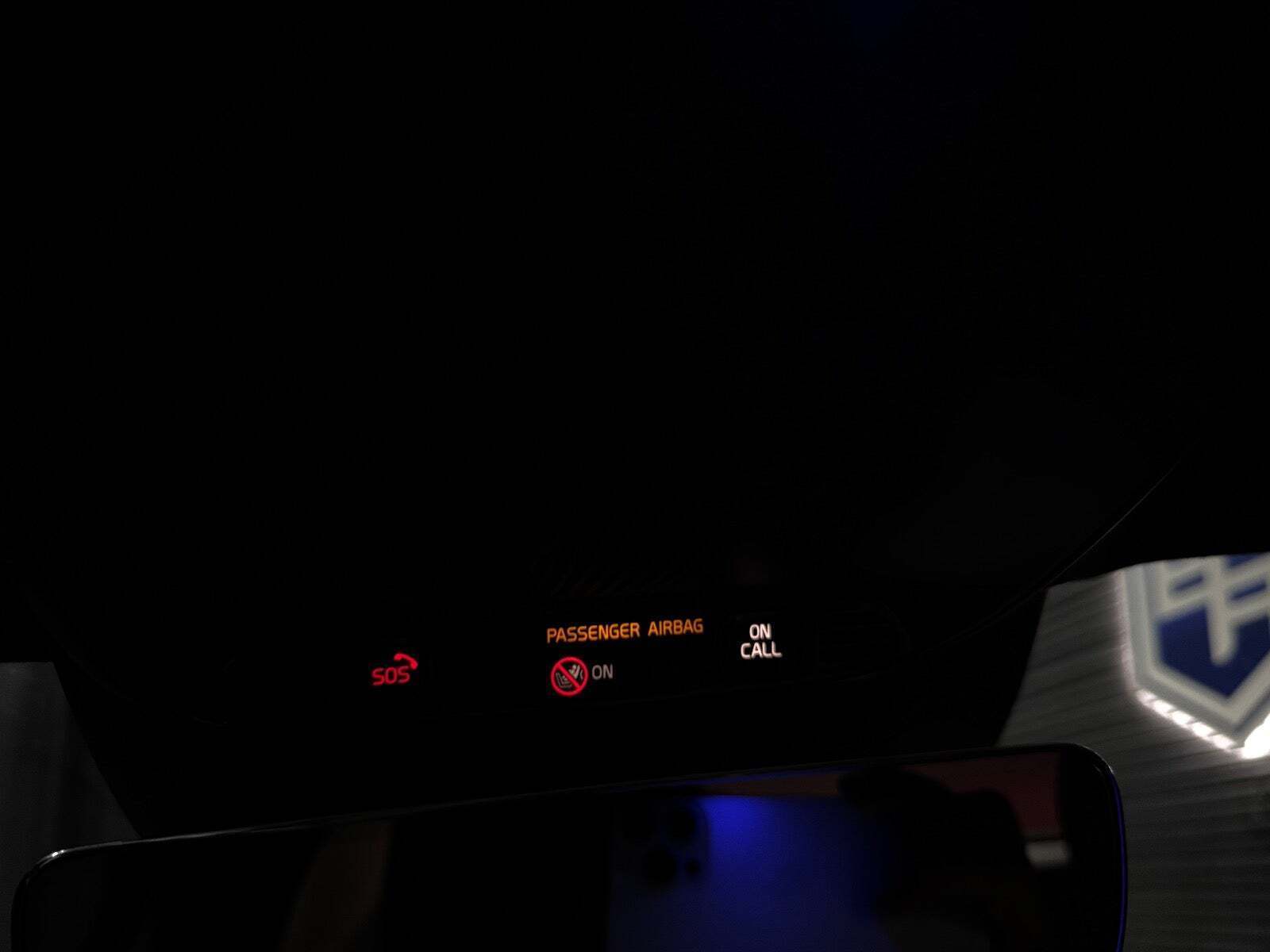 Grå Volvo XC40 fra 2019