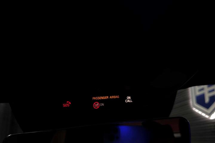 Grå Volvo XC40 fra 2019