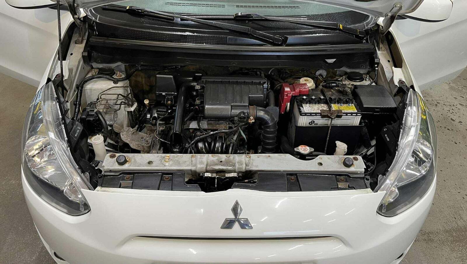 undefined Mitsubishi Space Star fra 2015