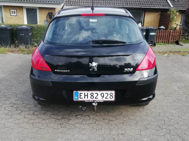Peugeot 308 1,6 I 5D.
