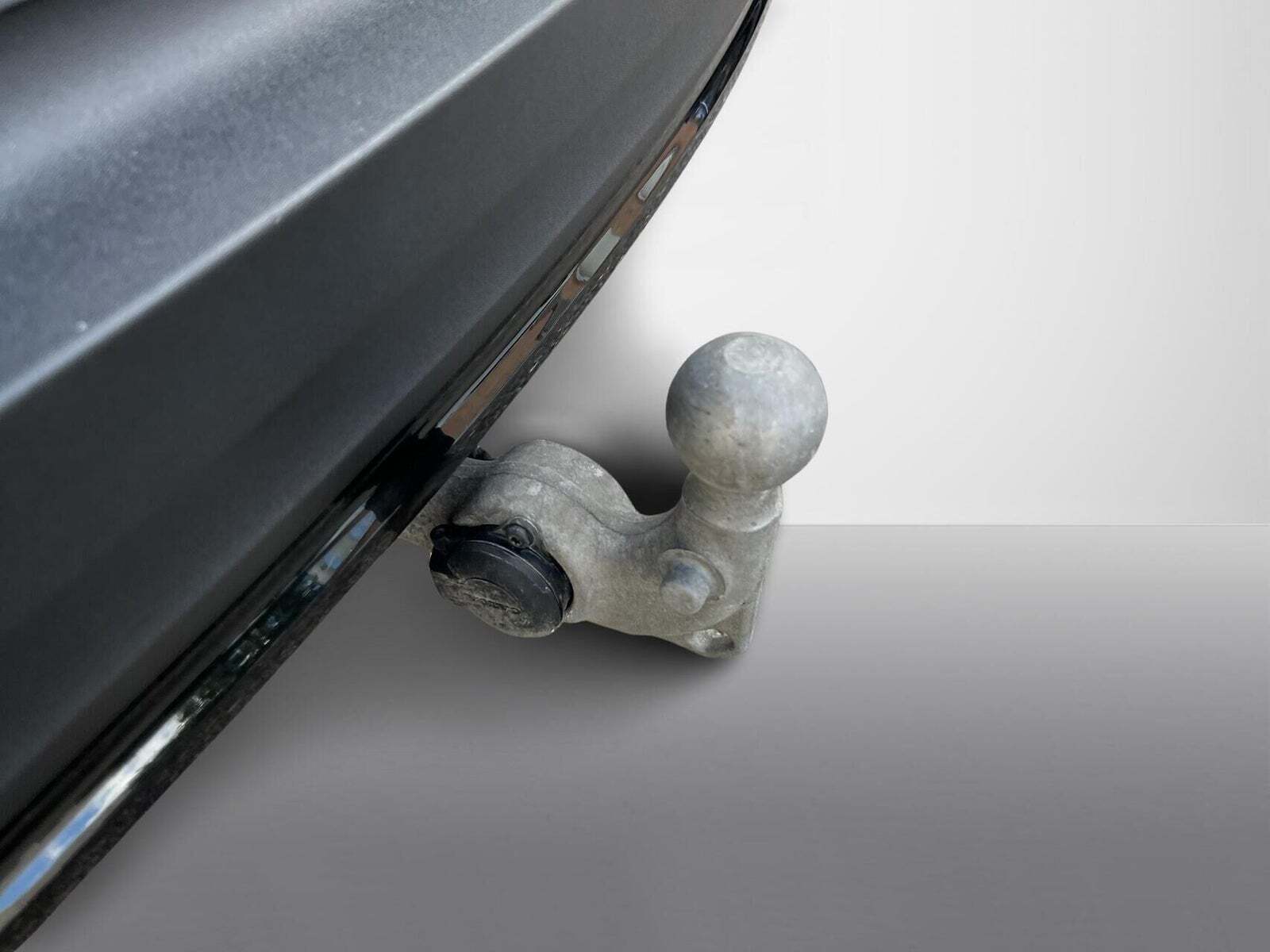 Hvid Volvo C40 fra 2024