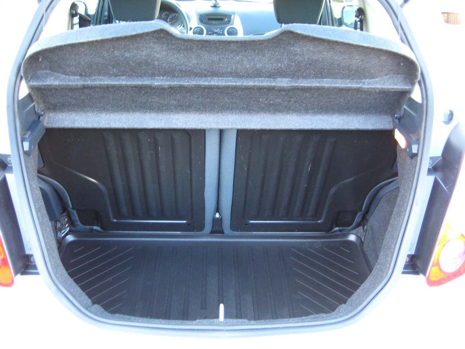 Hvid Ford Ka fra 2013