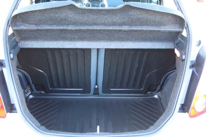 Hvid Ford Ka fra 2013